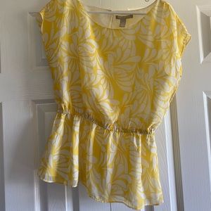 Yellow print flowy top